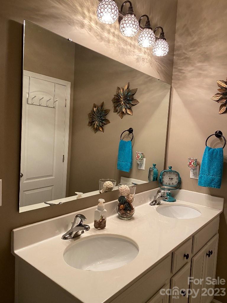 Clarabella - Residential