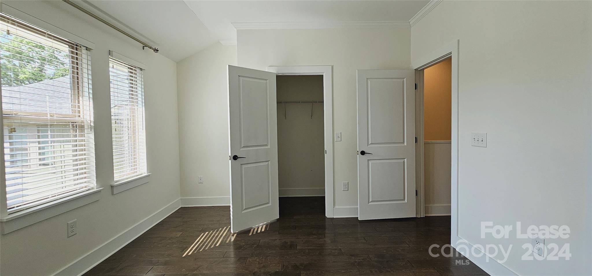 1500 Kenilworth - Residential Lease