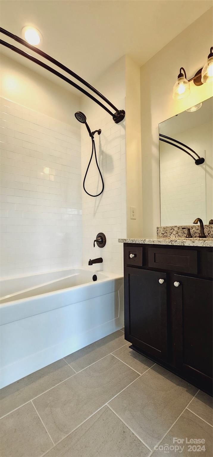 1500 Kenilworth - Residential Lease