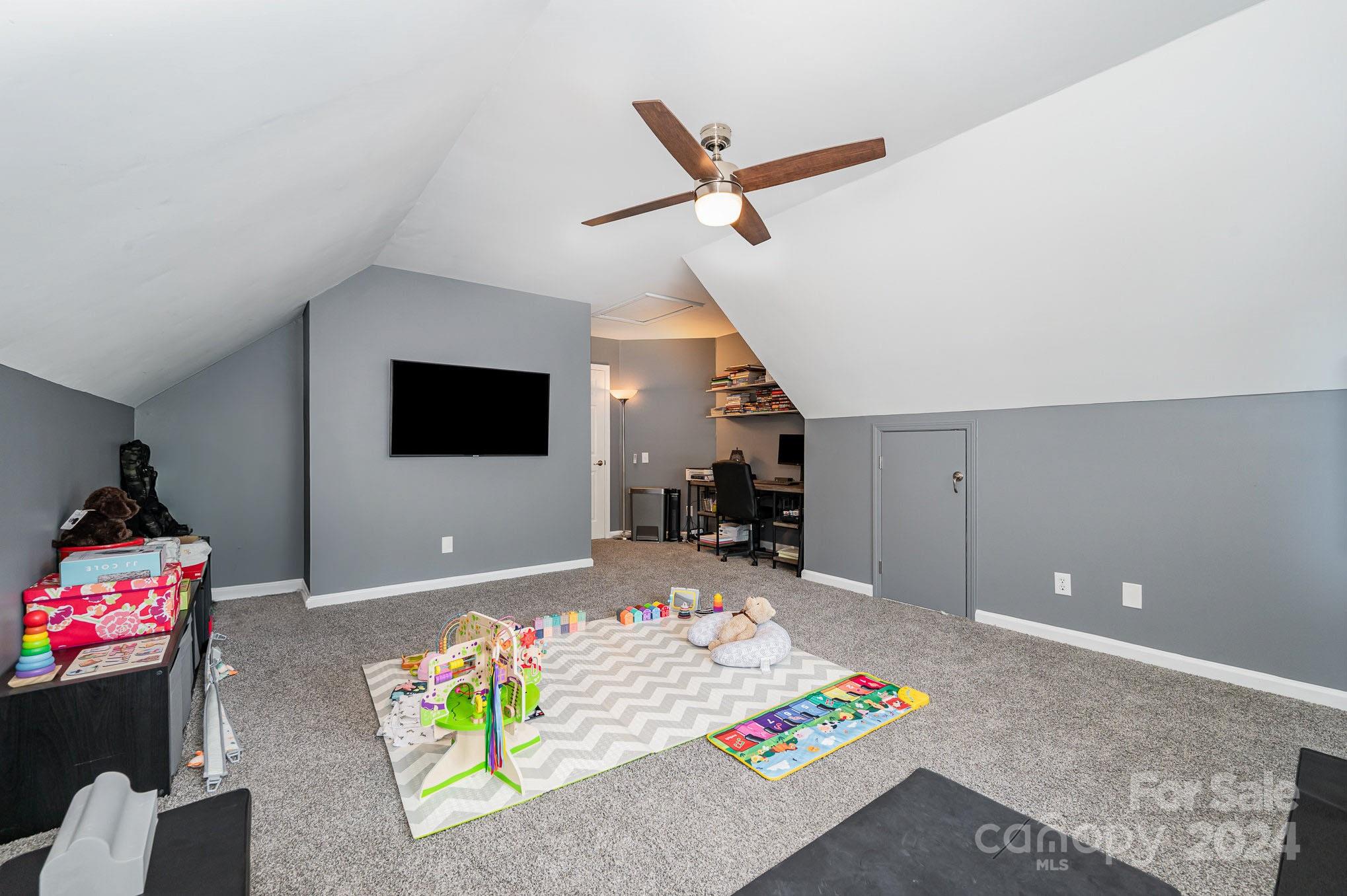 Highland Creek - Residential