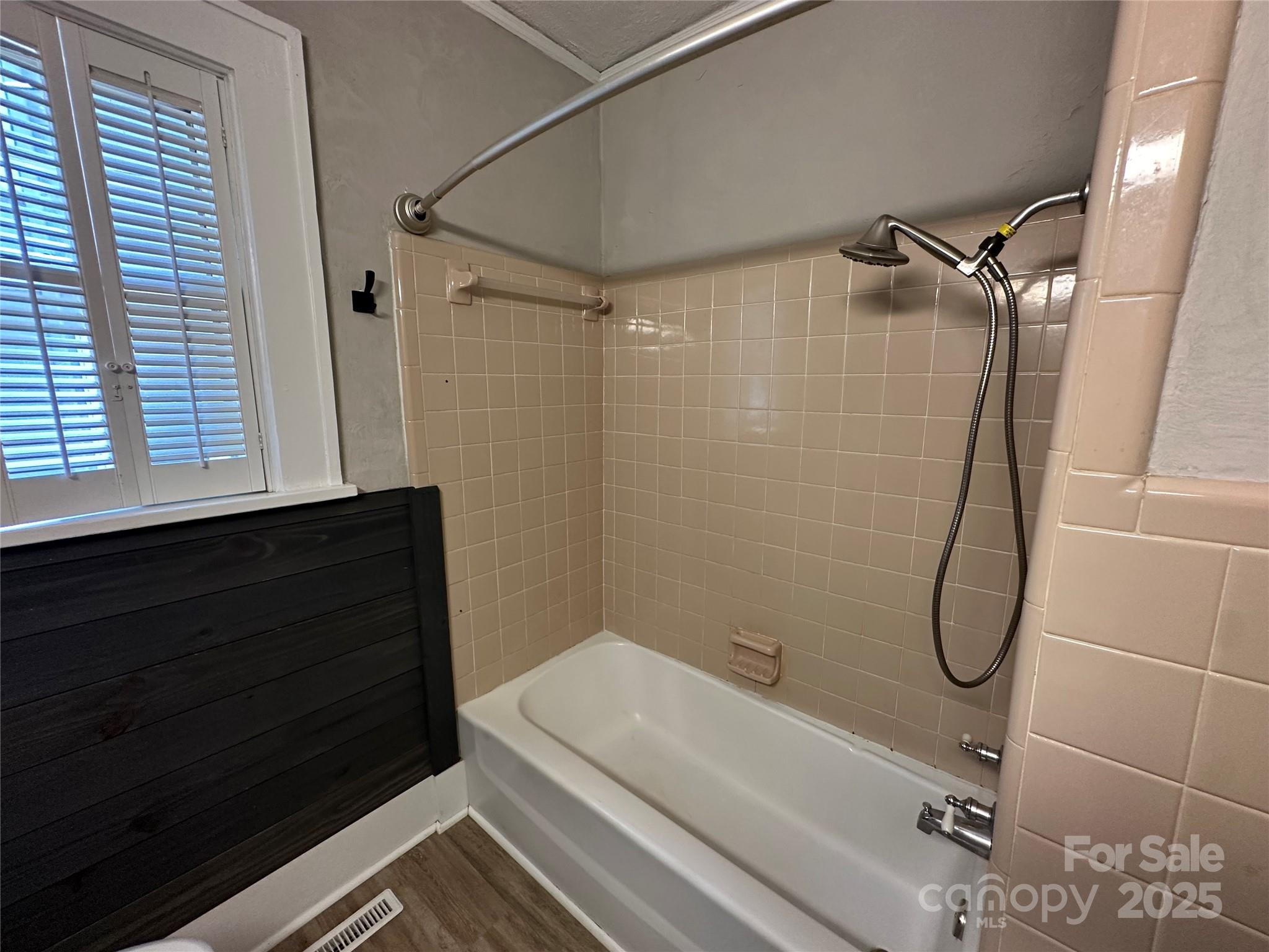 Montford Hills - Residential