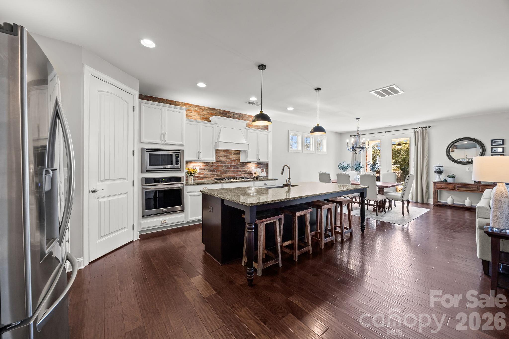 14918 Marymont Avenue