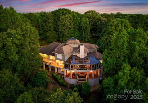 10310 Wildlife Road Charlotte NC 28278