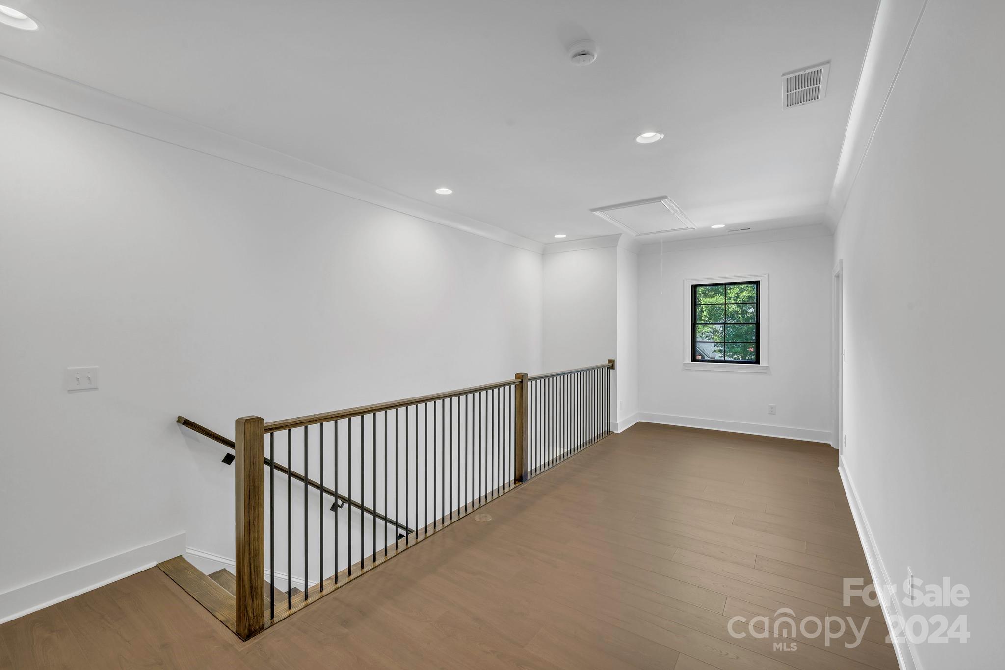 Anniston Grove - Residential