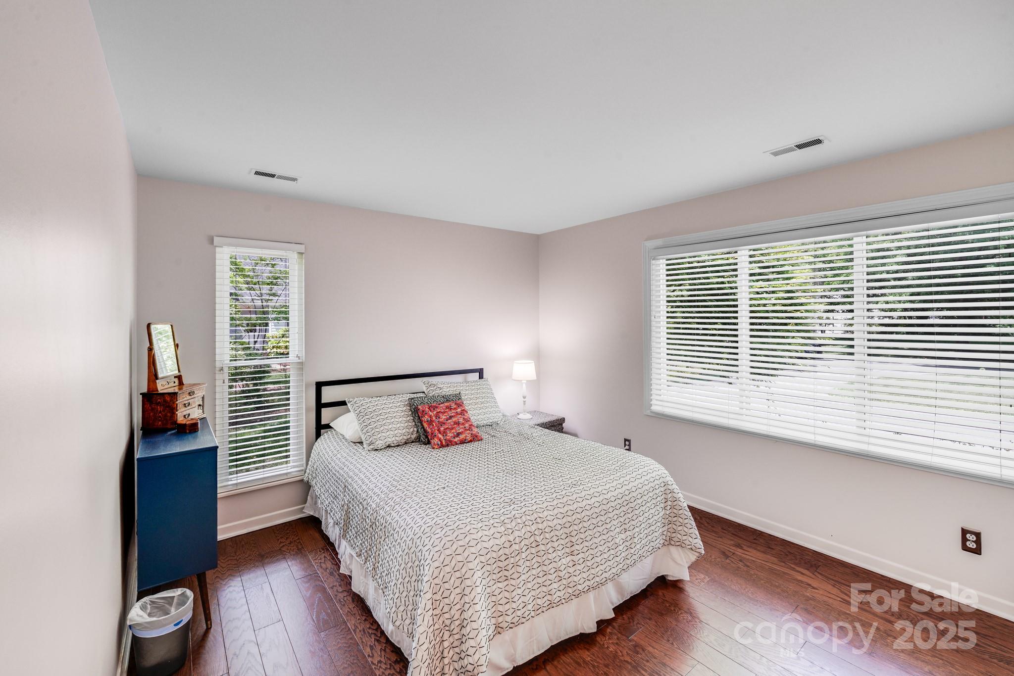 Ridgeloch - Residential