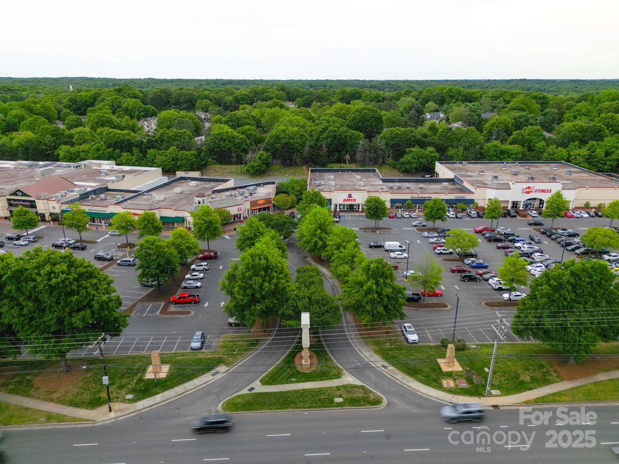 Ridgeloch - Residential