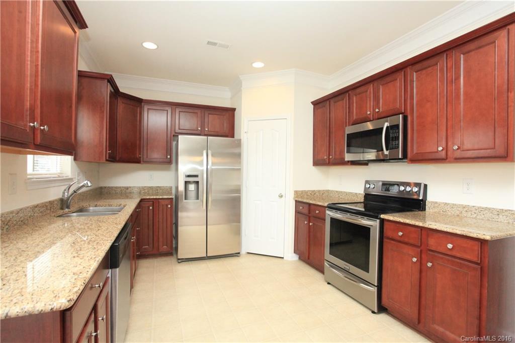 Crismark - Residential Lease