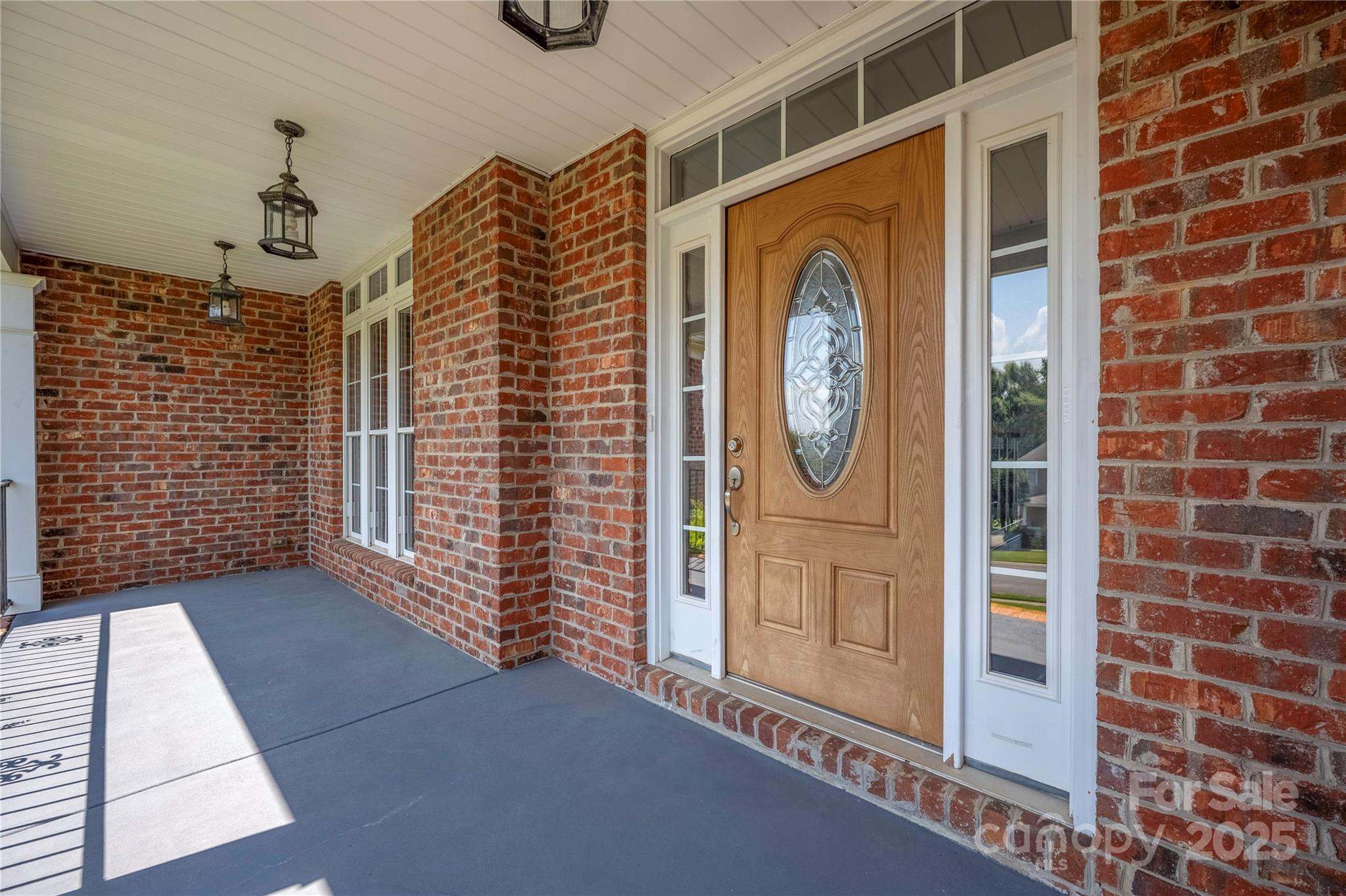 140 Hunters Hill Drive