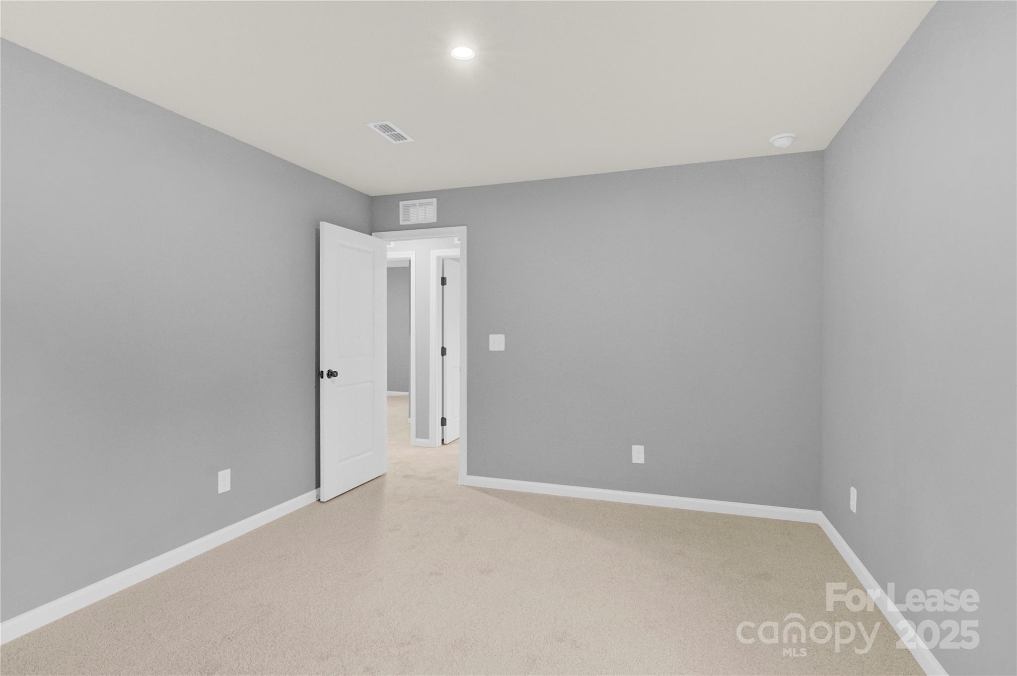 Tanoak - Residential Lease