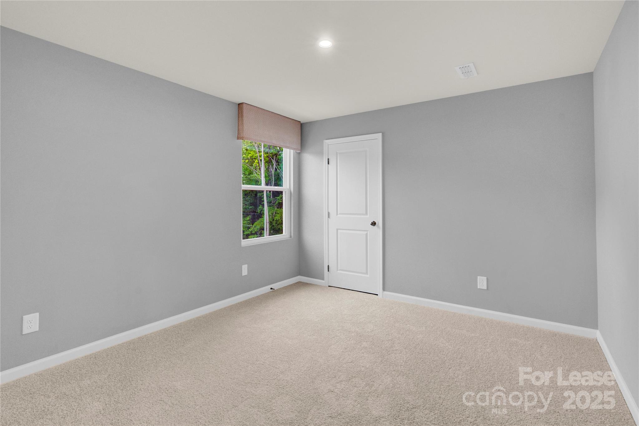 Tanoak - Residential Lease