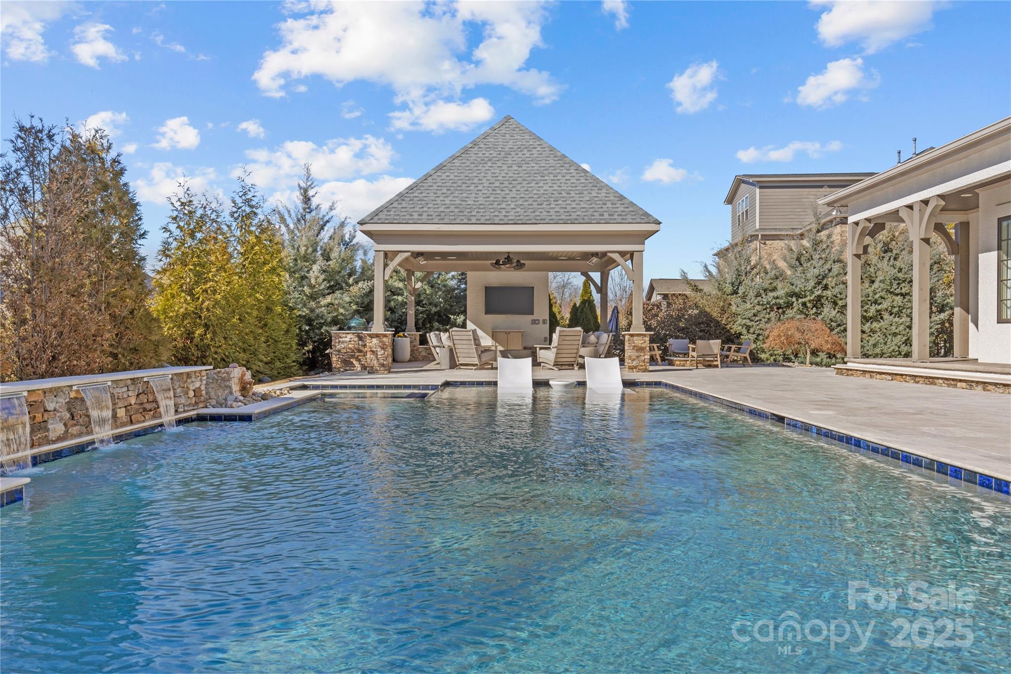 Whitegate - Residential