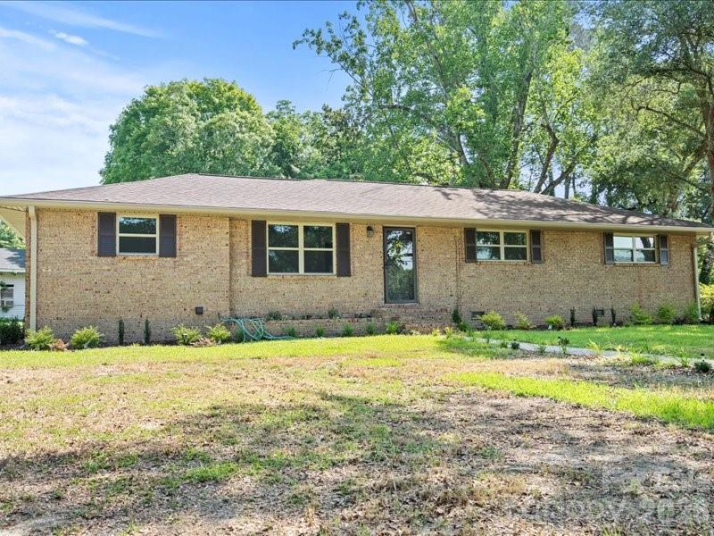 136 Chester Park Circle