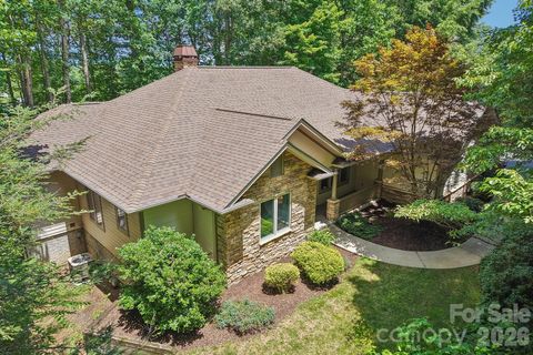Photo of 24 Turkey Roost Court, Flat Rock, NC 28739 (MLS # 4402164)
