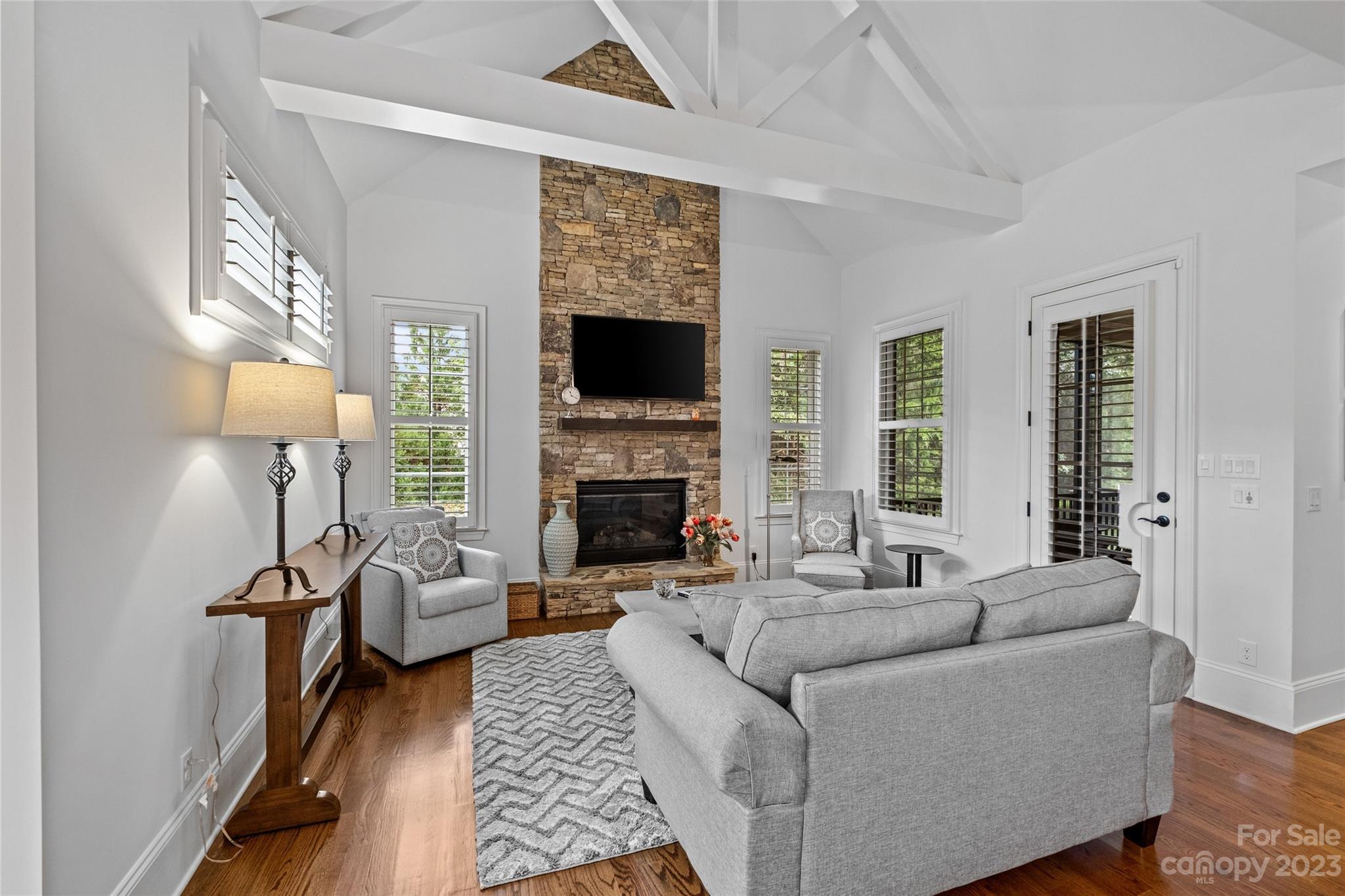 Longview - Residential