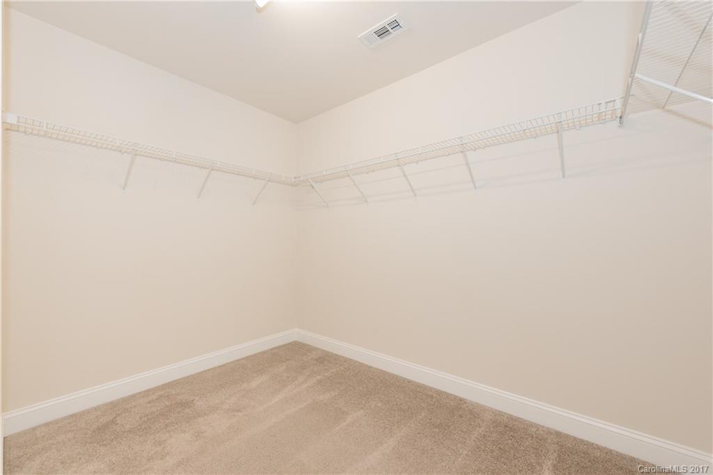 English Trails - Residential