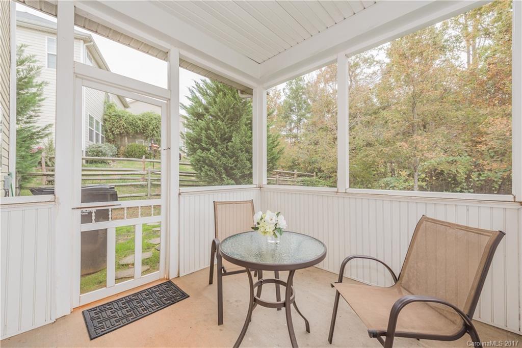 English Trails - Residential