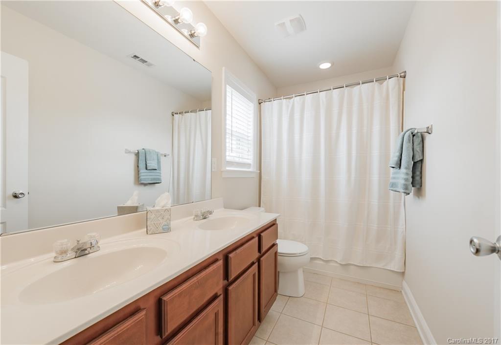 English Trails - Residential