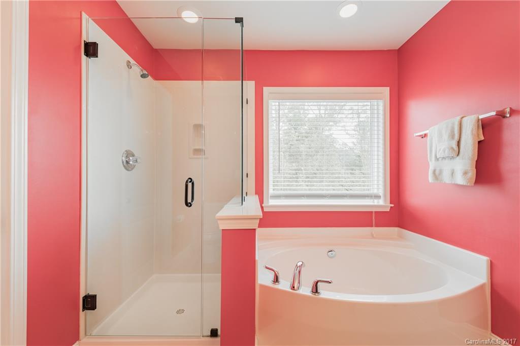 English Trails - Residential