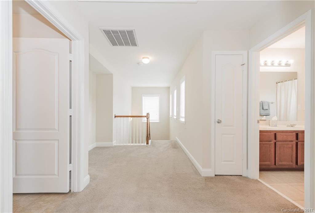 English Trails - Residential