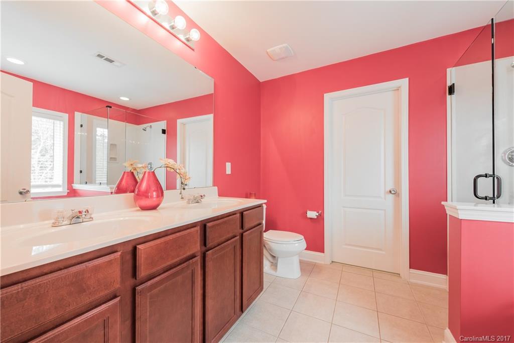 English Trails - Residential