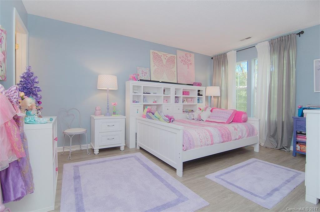 Bennington Woods - Residential