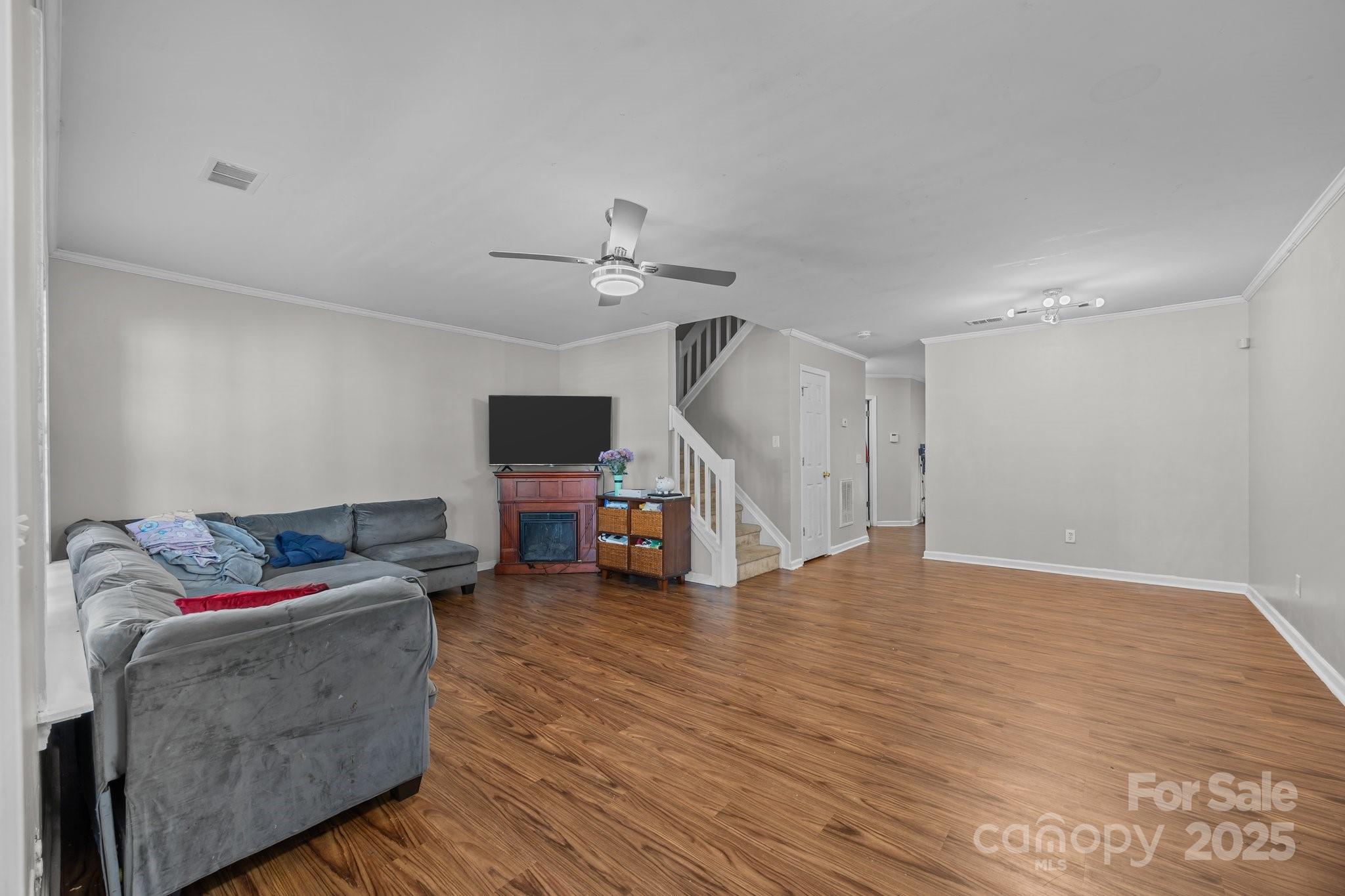 1778 Pergola Place