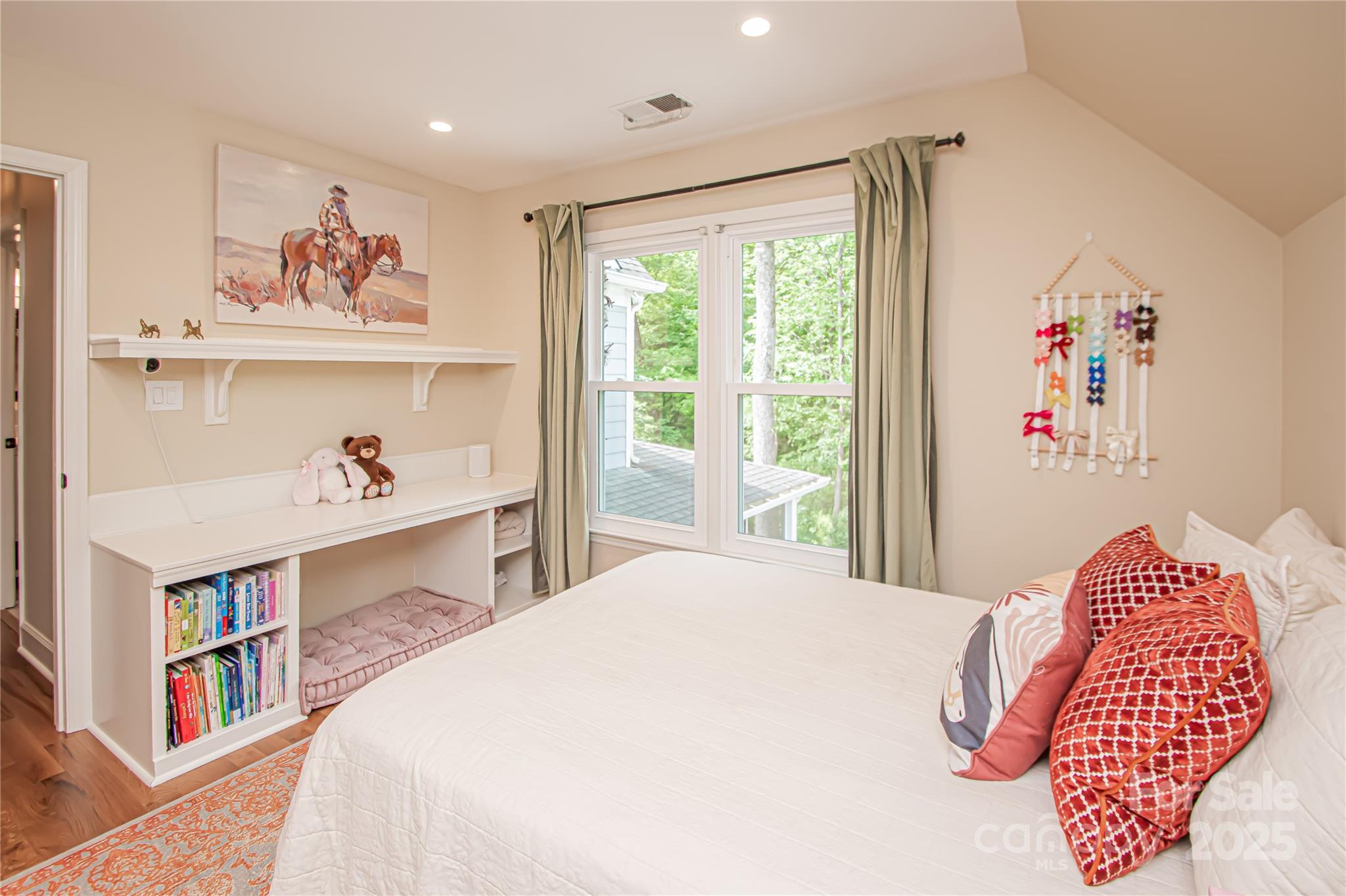 Thornhill - Residential