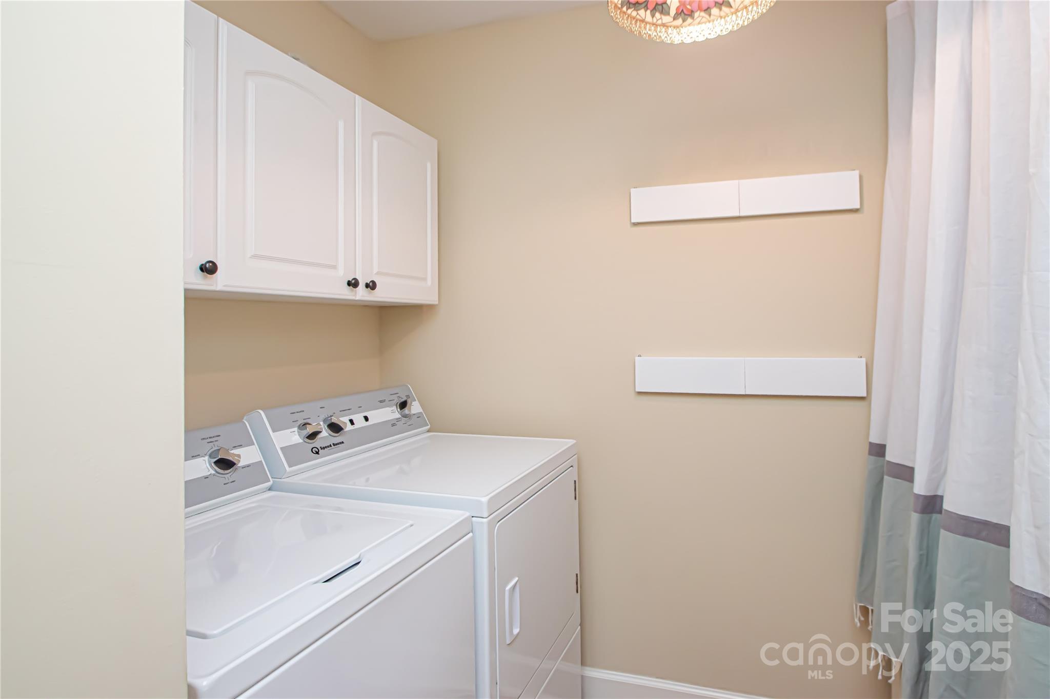 Thornhill - Residential