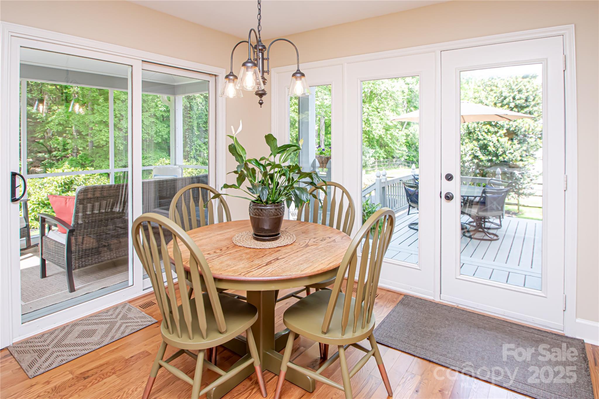 Thornhill - Residential