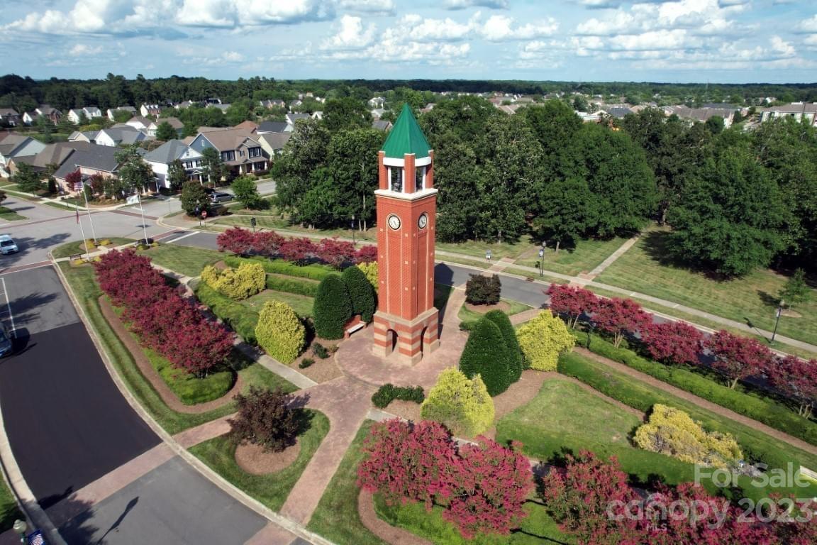 Lake Park - Residential