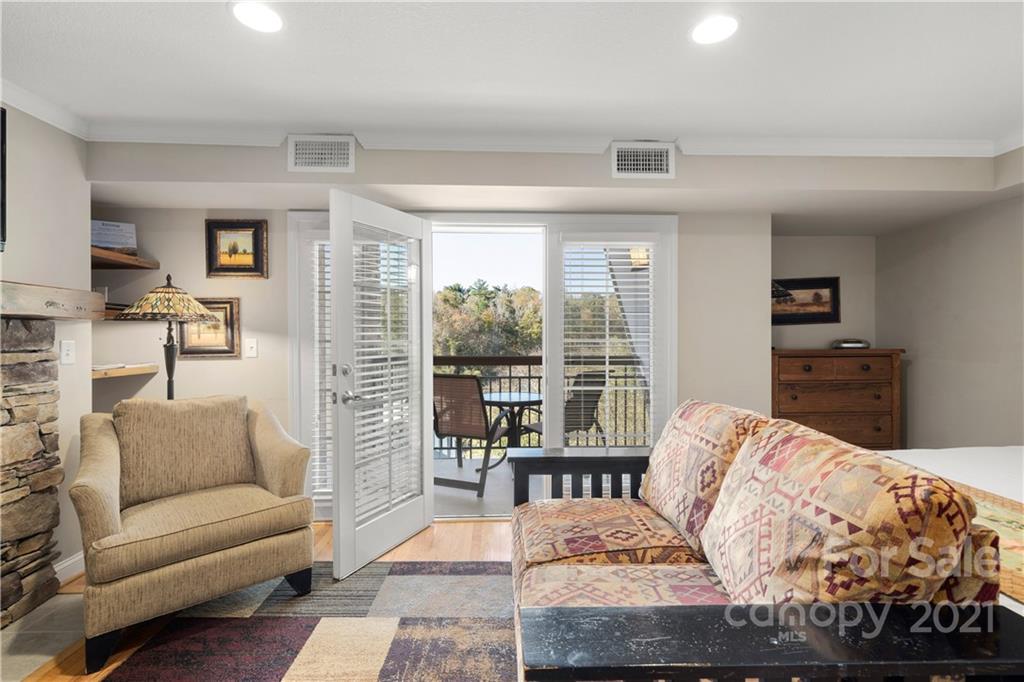 Residences At Biltmore - Residential