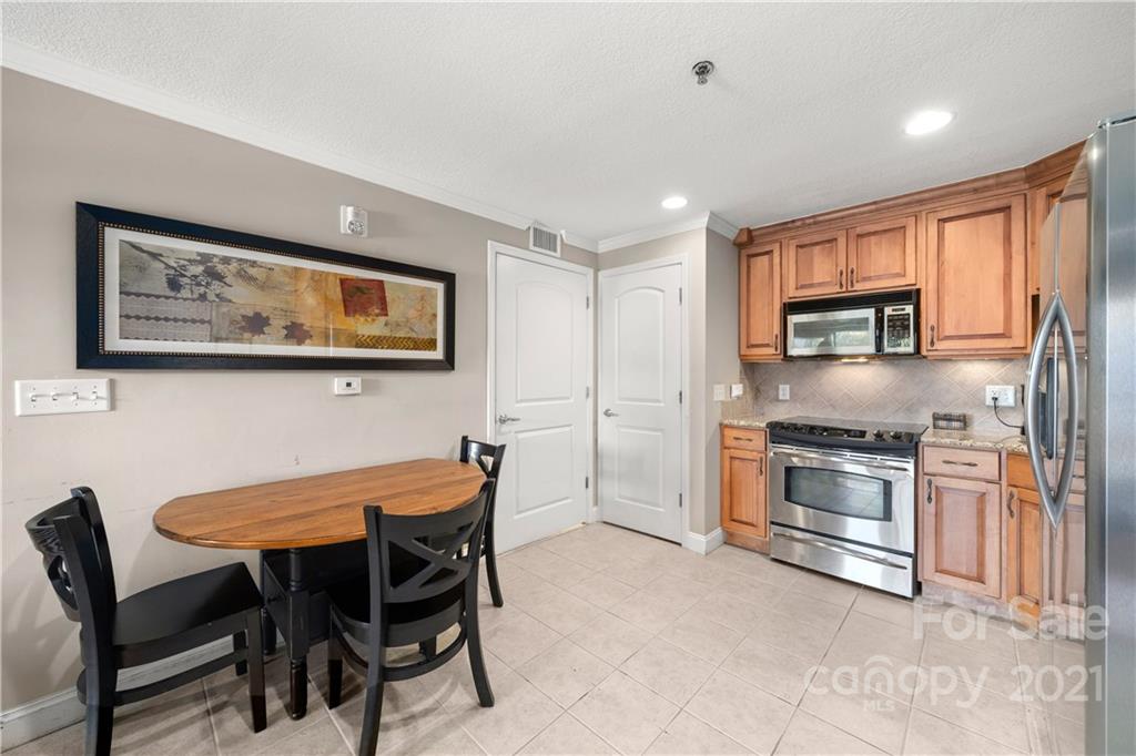 Residences At Biltmore - Residential