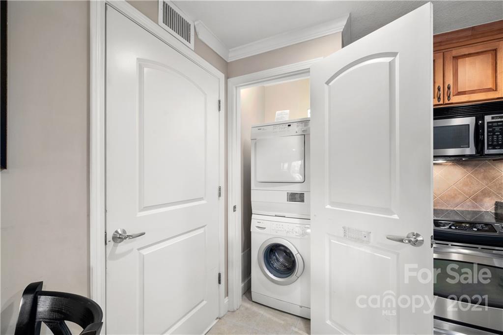 Residences At Biltmore - Residential