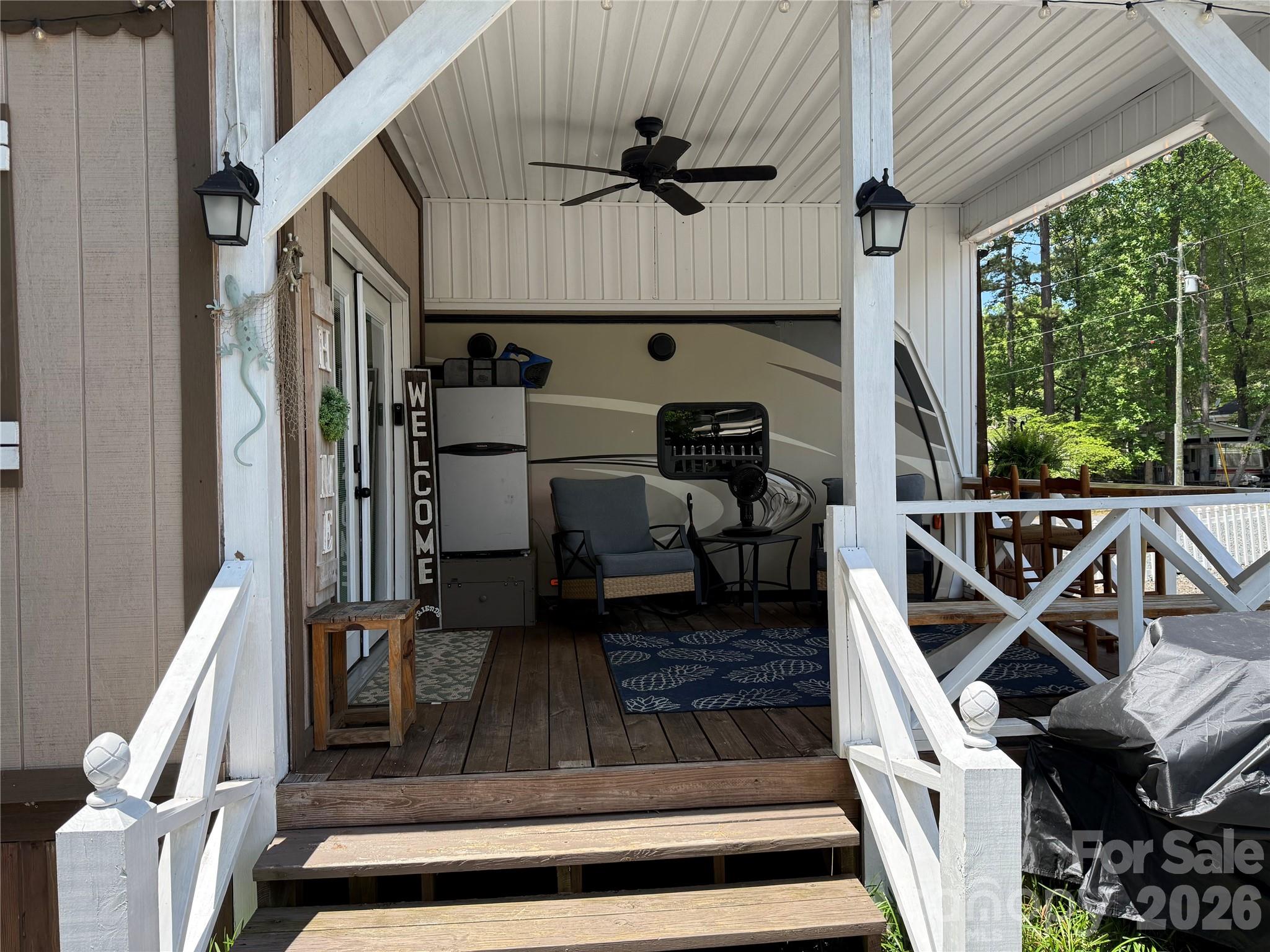Twin Harbor - Residential