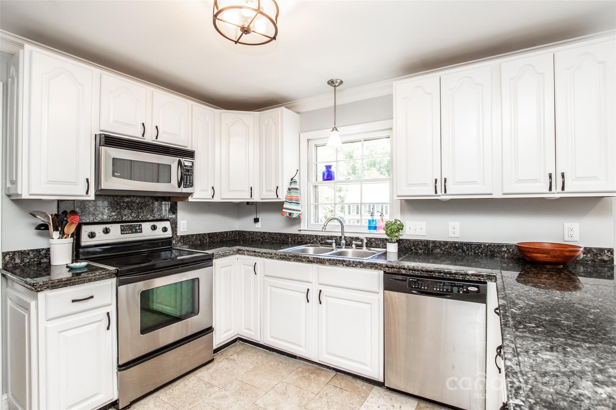 Sturnbridge - Residential Lease