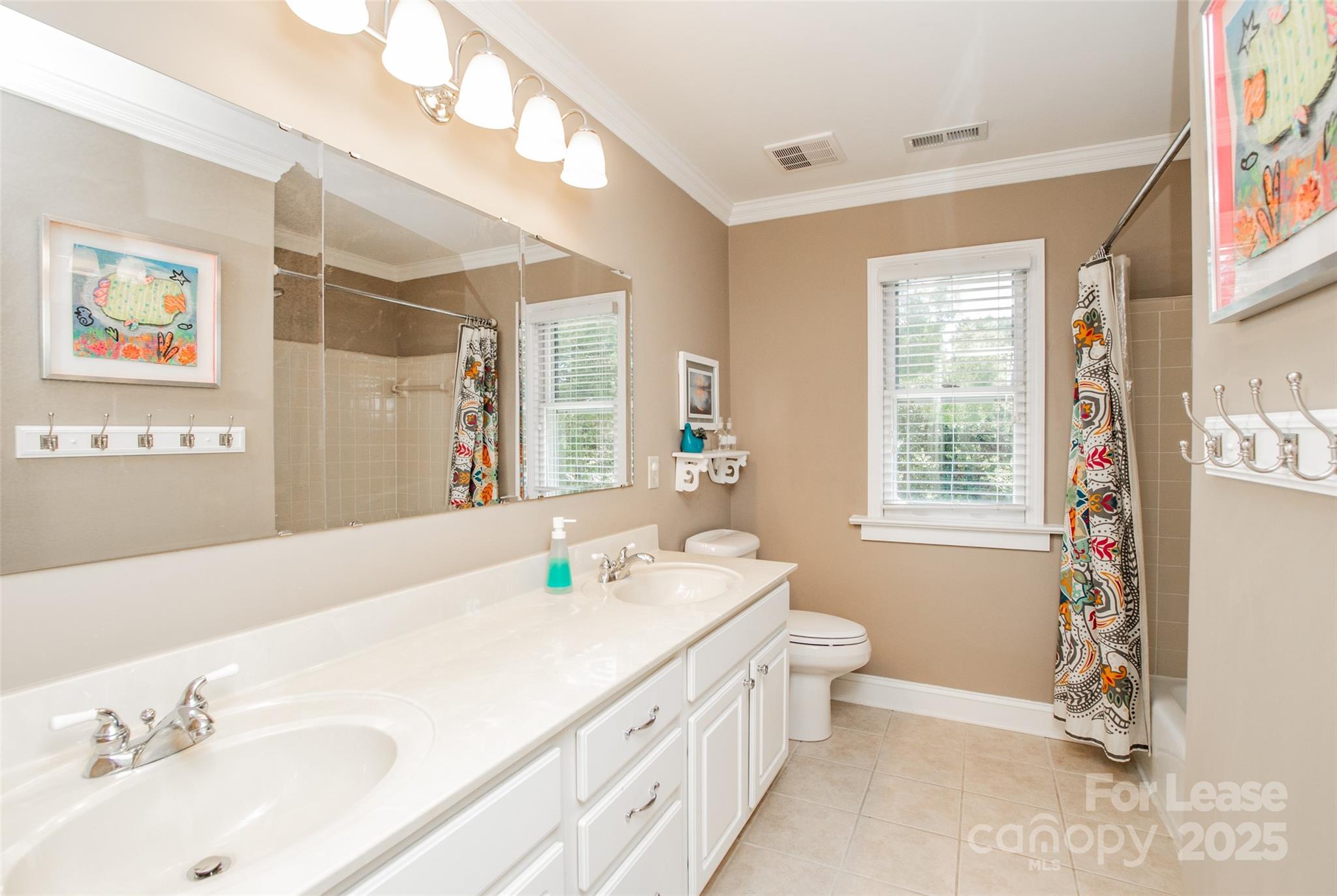 Sturnbridge - Residential Lease