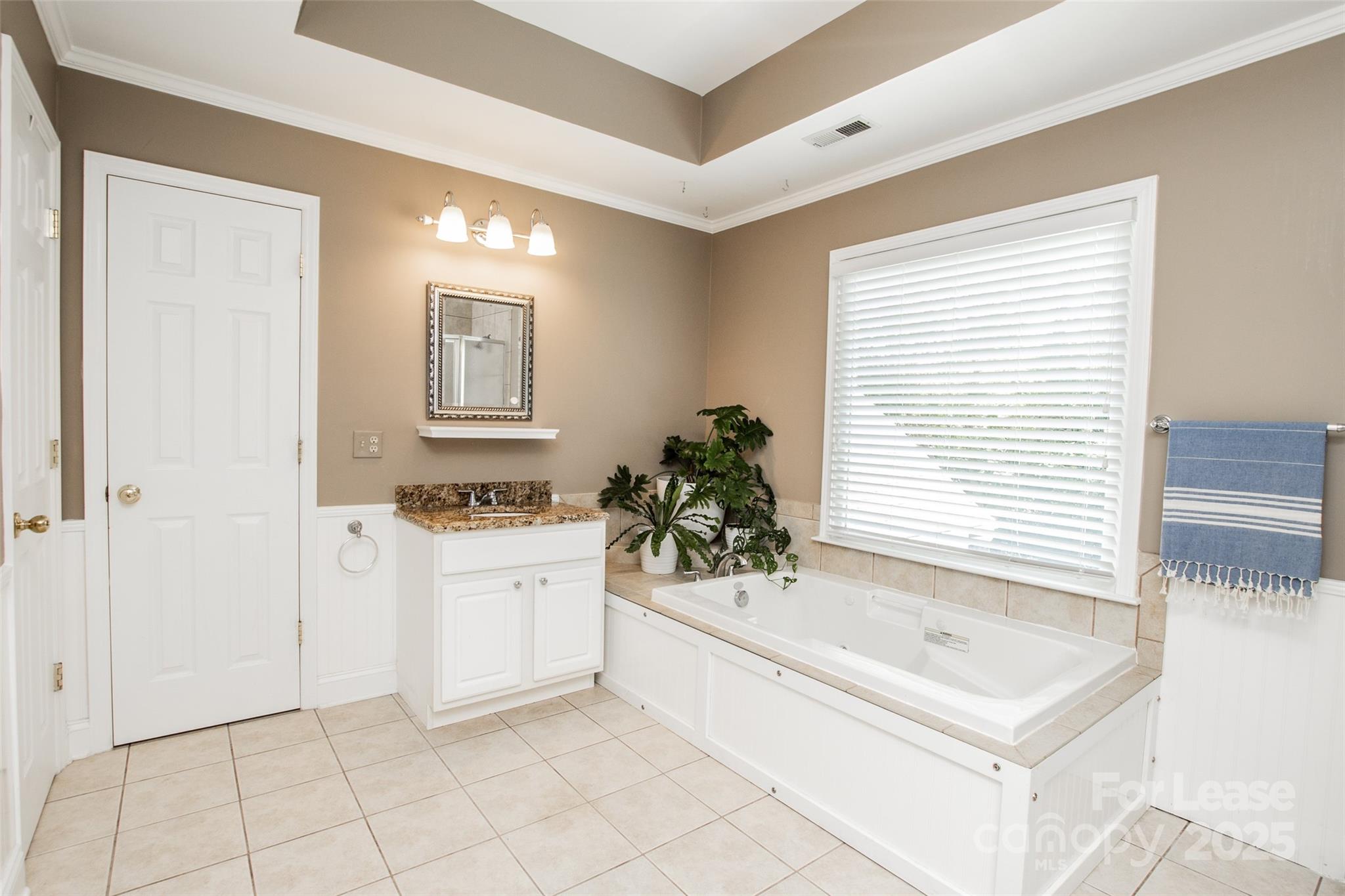 Sturnbridge - Residential Lease