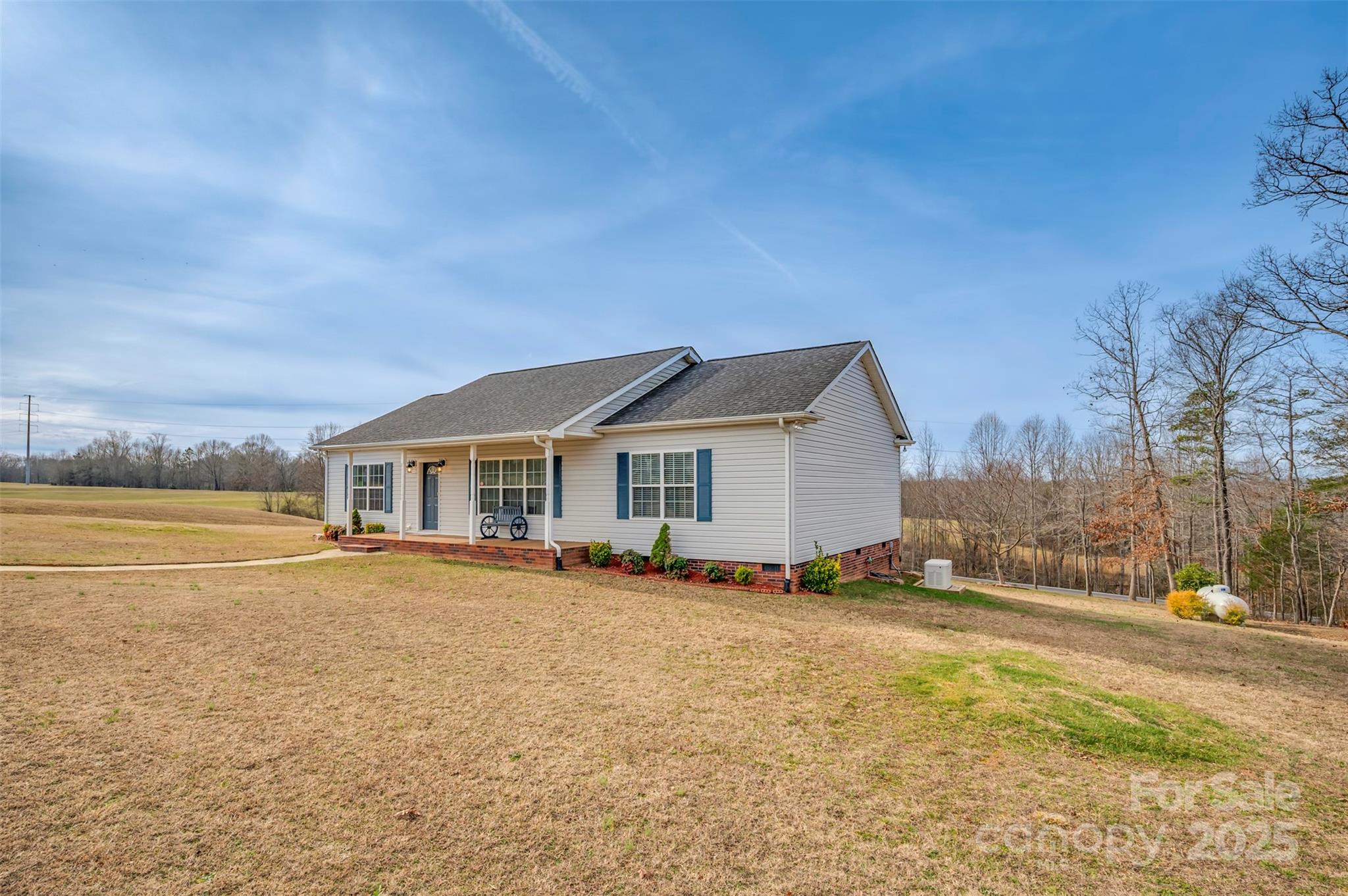 123 N Cul De Sac Street