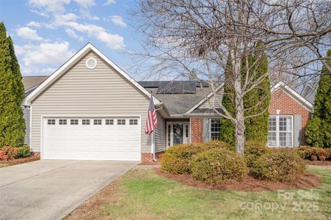 7520 Shadowstone Drive Charlotte NC 28270