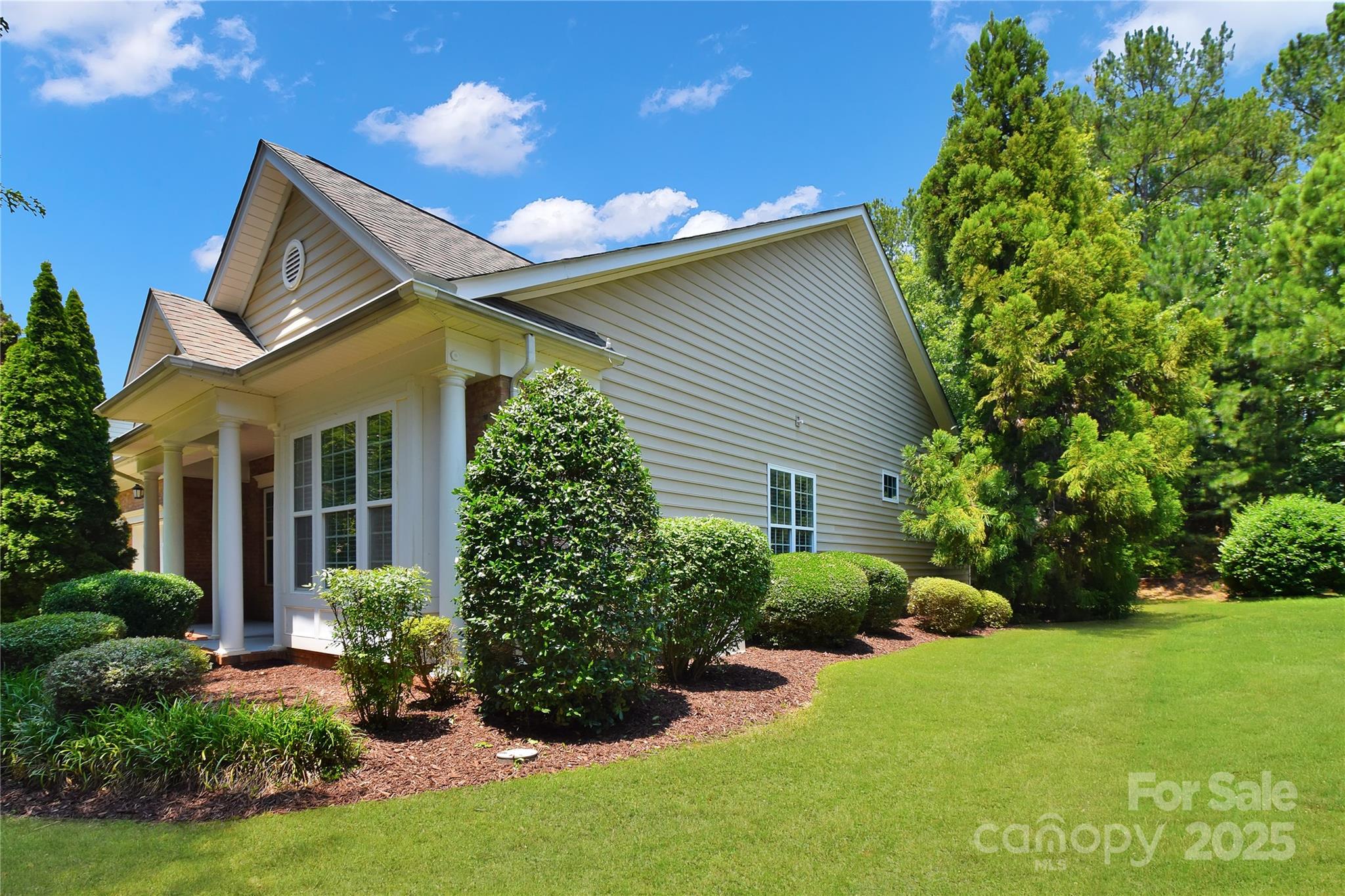 8712 Soaring Eagle Lane