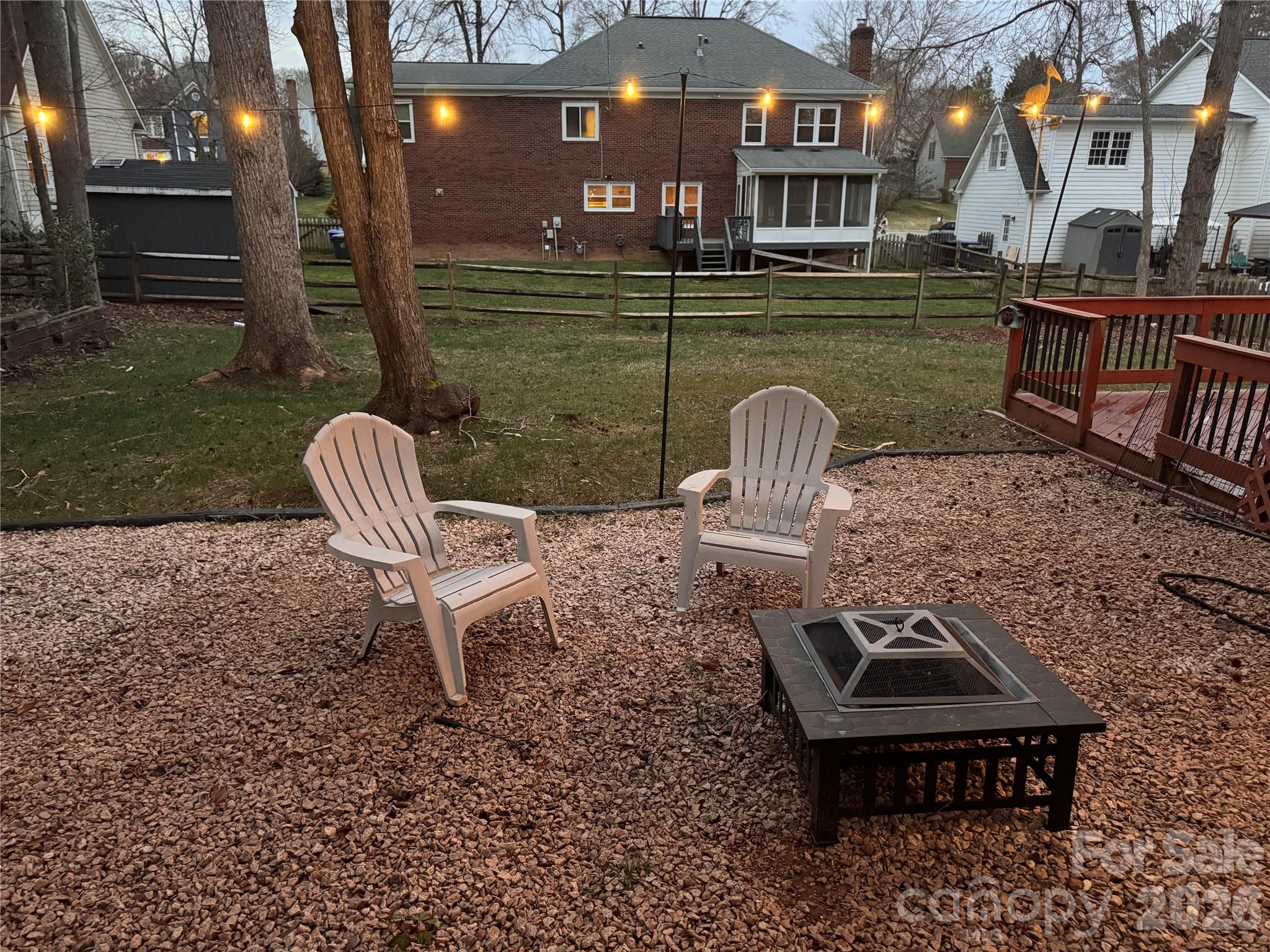 Wynfield Creek - Residential