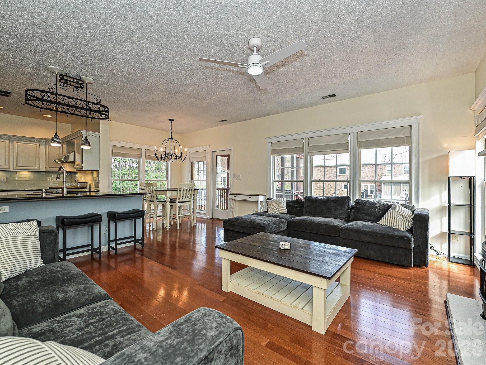 Wynfield Creek - Residential