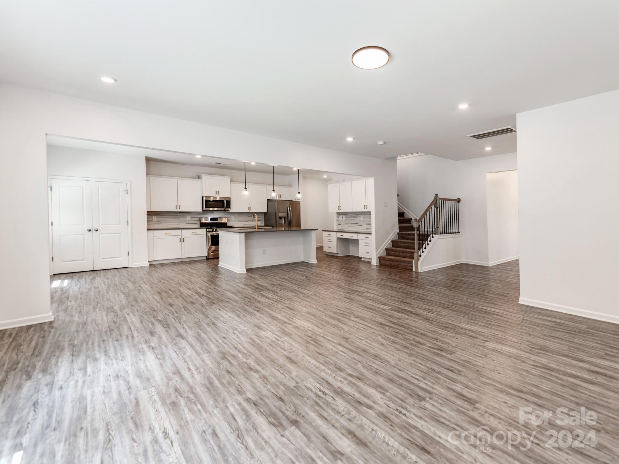Maycroft - Residential