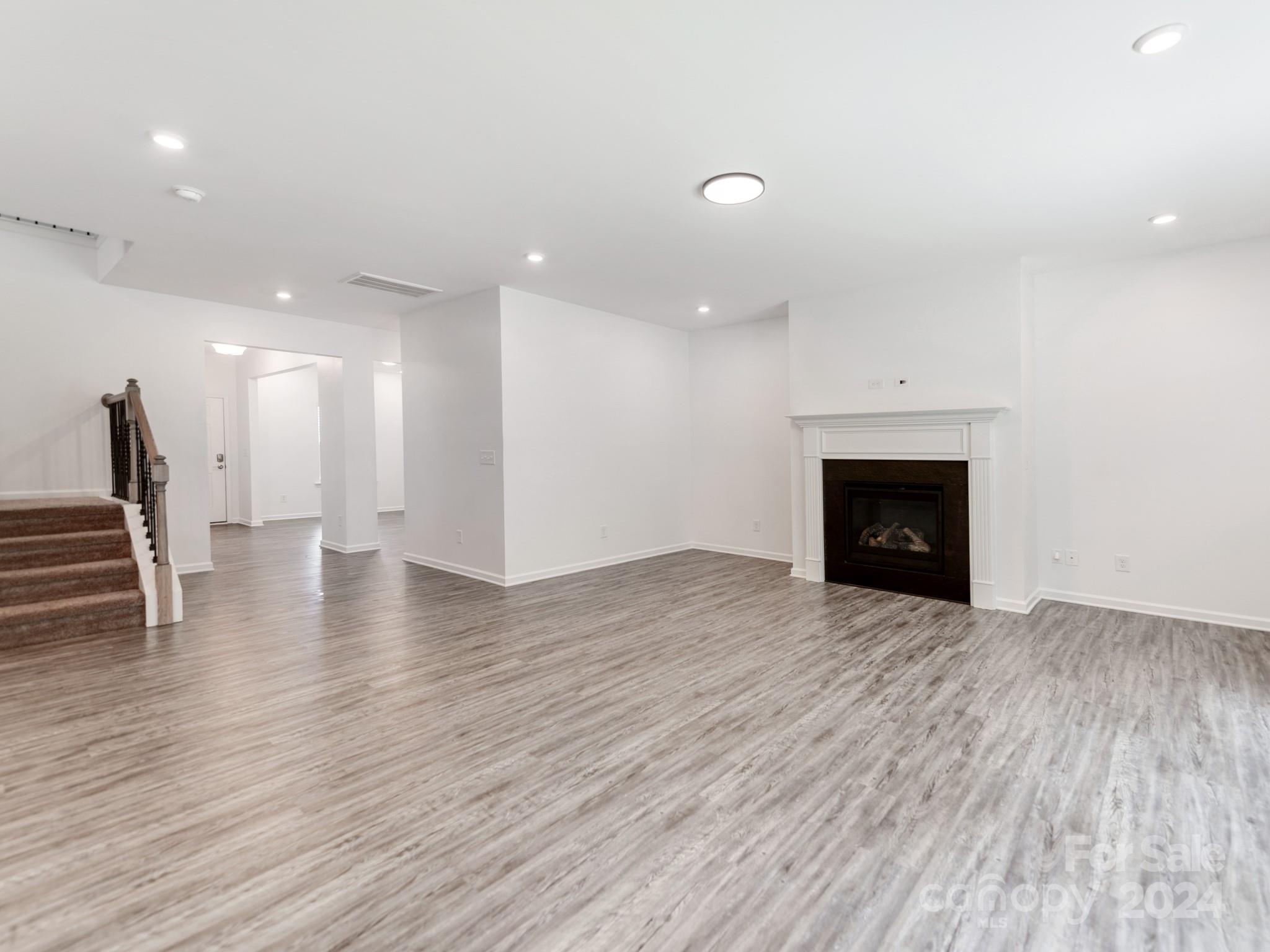 Maycroft - Residential