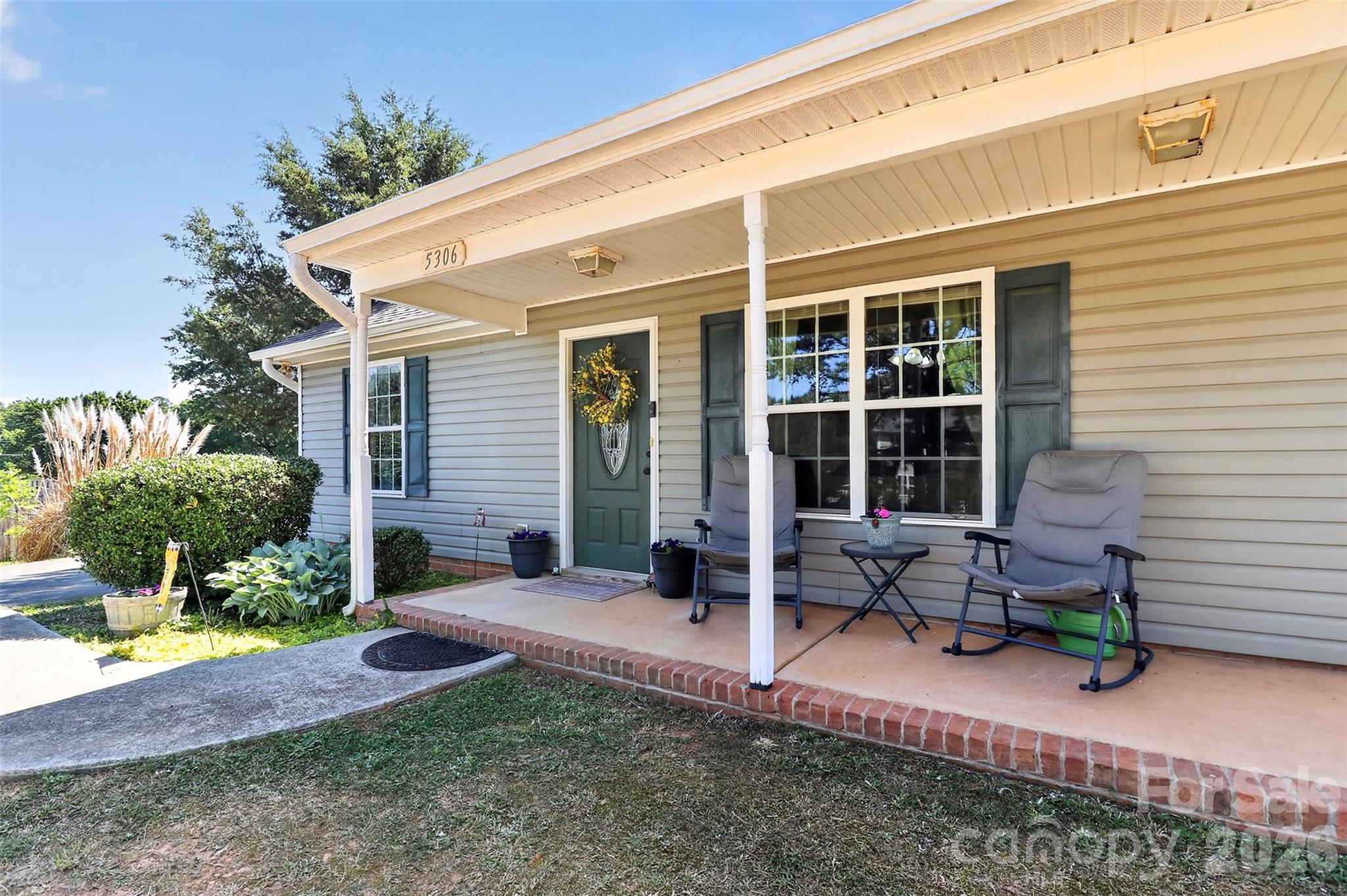 5306 Willow Run Drive