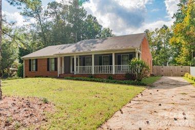 Photo of 7115 Powder Mill Place, Charlotte, NC 28277 (MLS # 4398754)