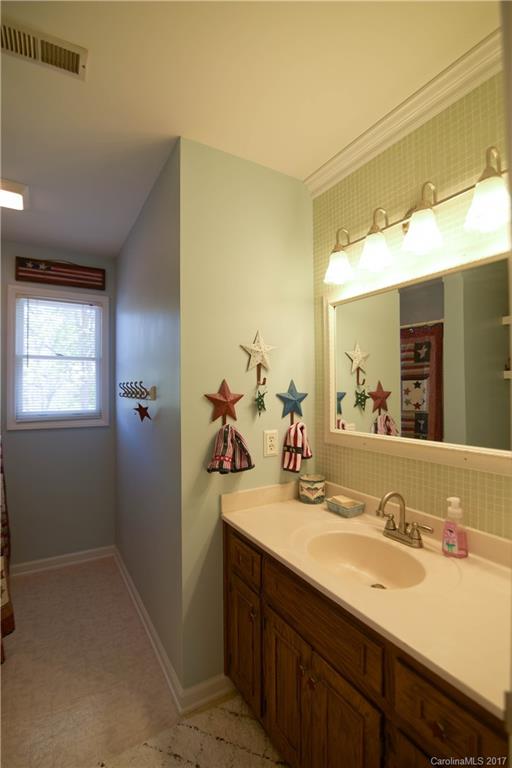 Lakehaven Estates - Residential