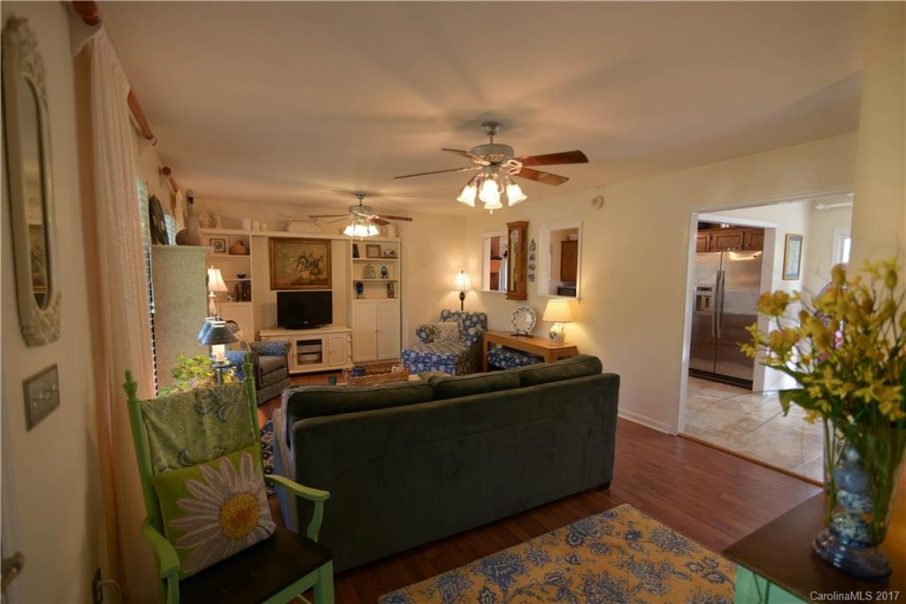 Lakehaven Estates - Residential