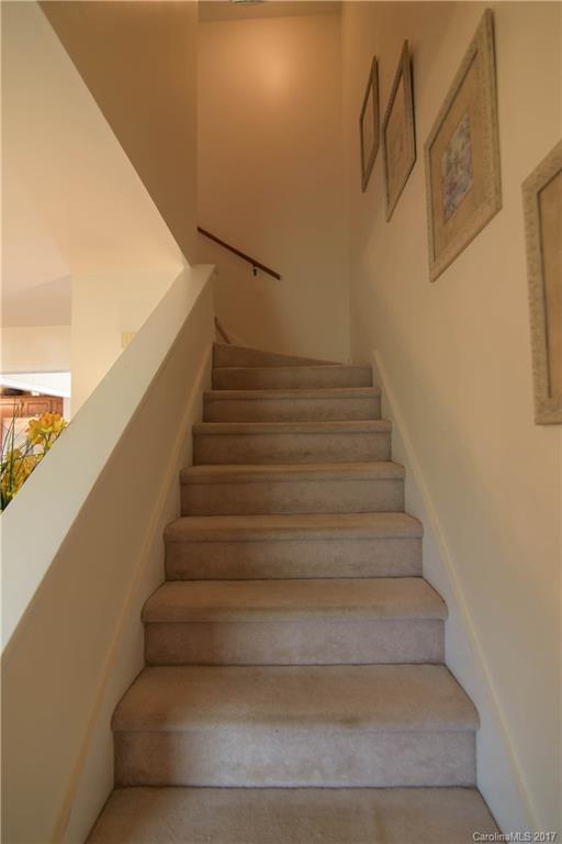 Lakehaven Estates - Residential