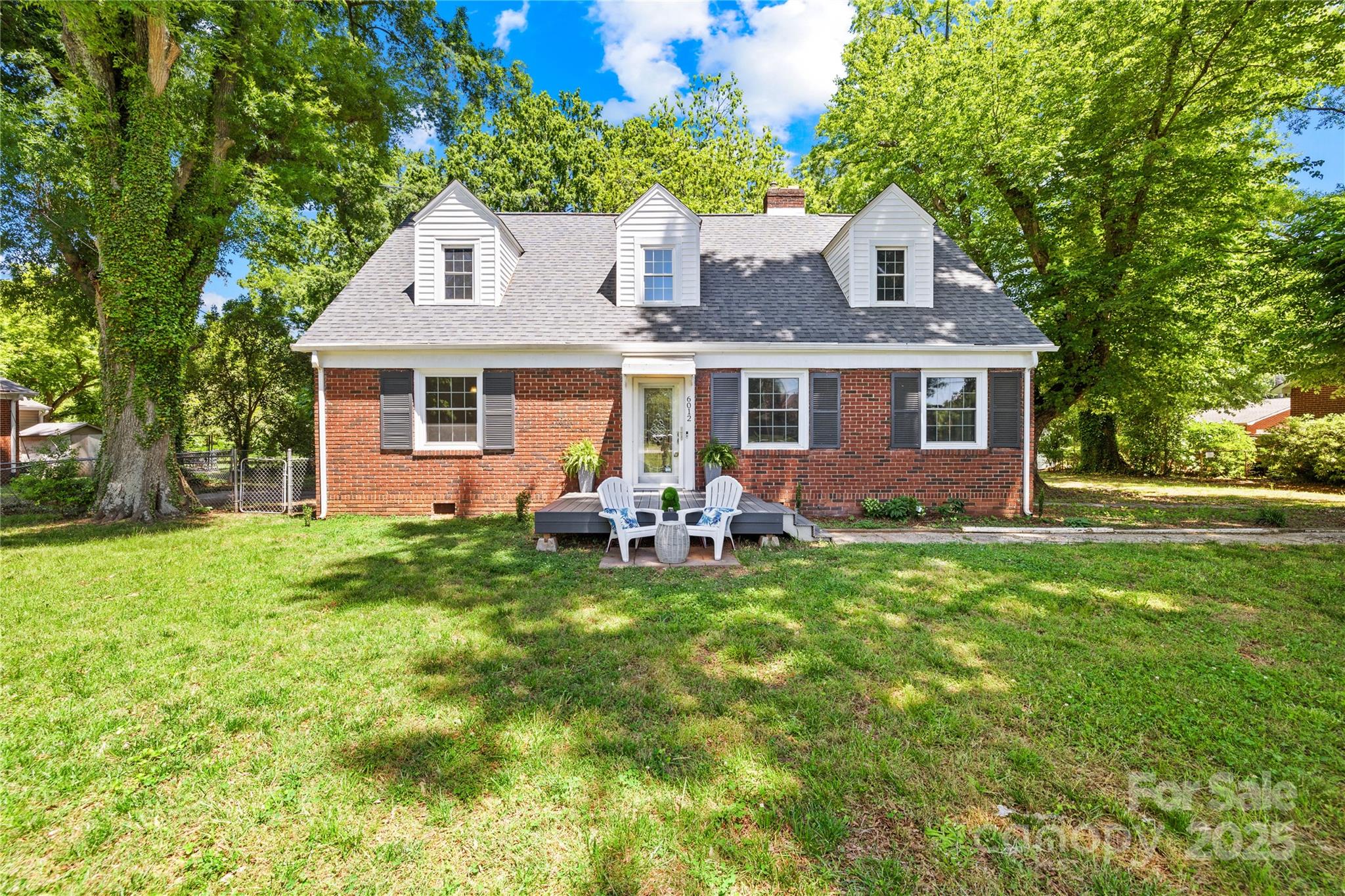 6012 Tuckaseegee Road